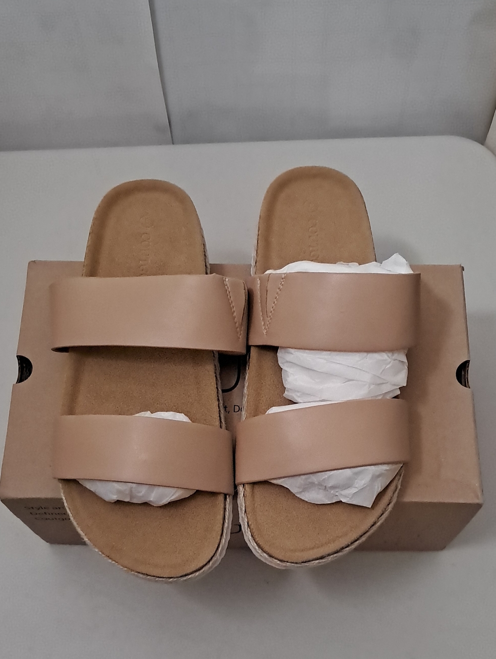 Coutgo Women’s Size 8 Double-Strap Slide Sandals in Tan NIB